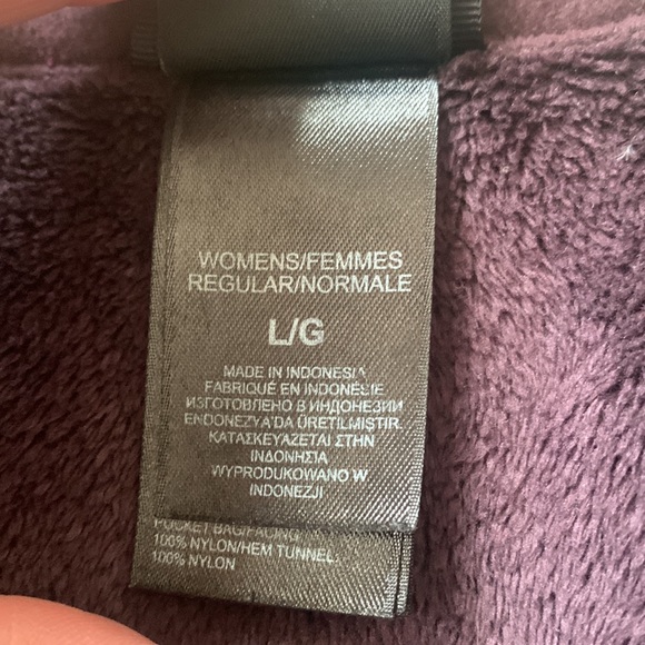 The Northface soft shell jacket - Picture 7 of 11